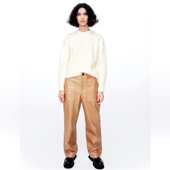 L. Zara 100% Wool Sweater - Picture 7 of 14